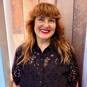 Meet Lori, the Seller!